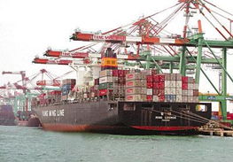 上半年我國貿(mào)易順差為990.3億美元 同比降11.8